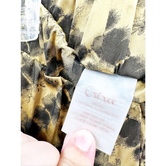 Oseree Golden Yellow Black Chevron Striped Print Shorts Size L NWT - Picture 5 of 5